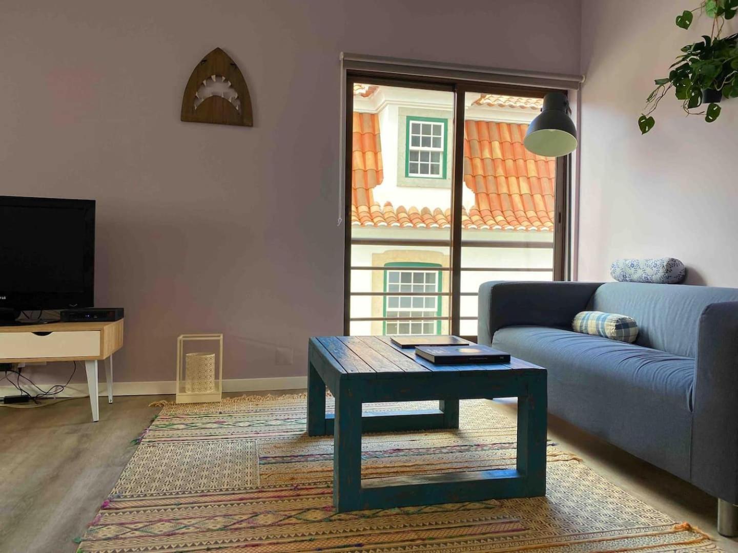 150m To Beach-cosy Studiohistoric Oldtown Apartment Cascais